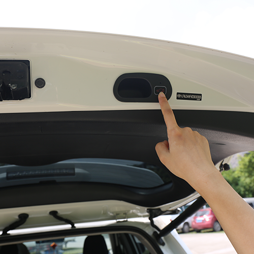 ADVLFTCHEQ - Power Liftgate For Chevy Equinox Branded Vehicles
